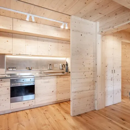 Brand New Large 4 Bedroom In Great Location * Cortina dʼAmpezzo